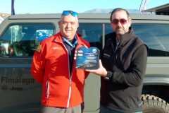 alejandro-trivino-con-javier-gomez-club-huescar-4x4-reconocimiento