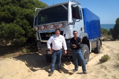 alejandro-trivino-con-manuel-borrero-piloto-dakar-camion-man-4x4