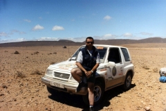 alejandro-trivino-desierto-marruecos-suzuki-vitara