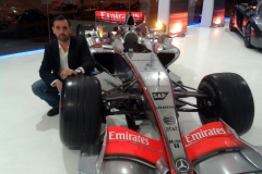 alejandro-trivino-exposicion-mc-laren-formula-1