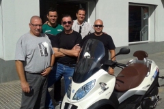 alejandro-trivino-vespa-malaga-club-piaggio-mp3