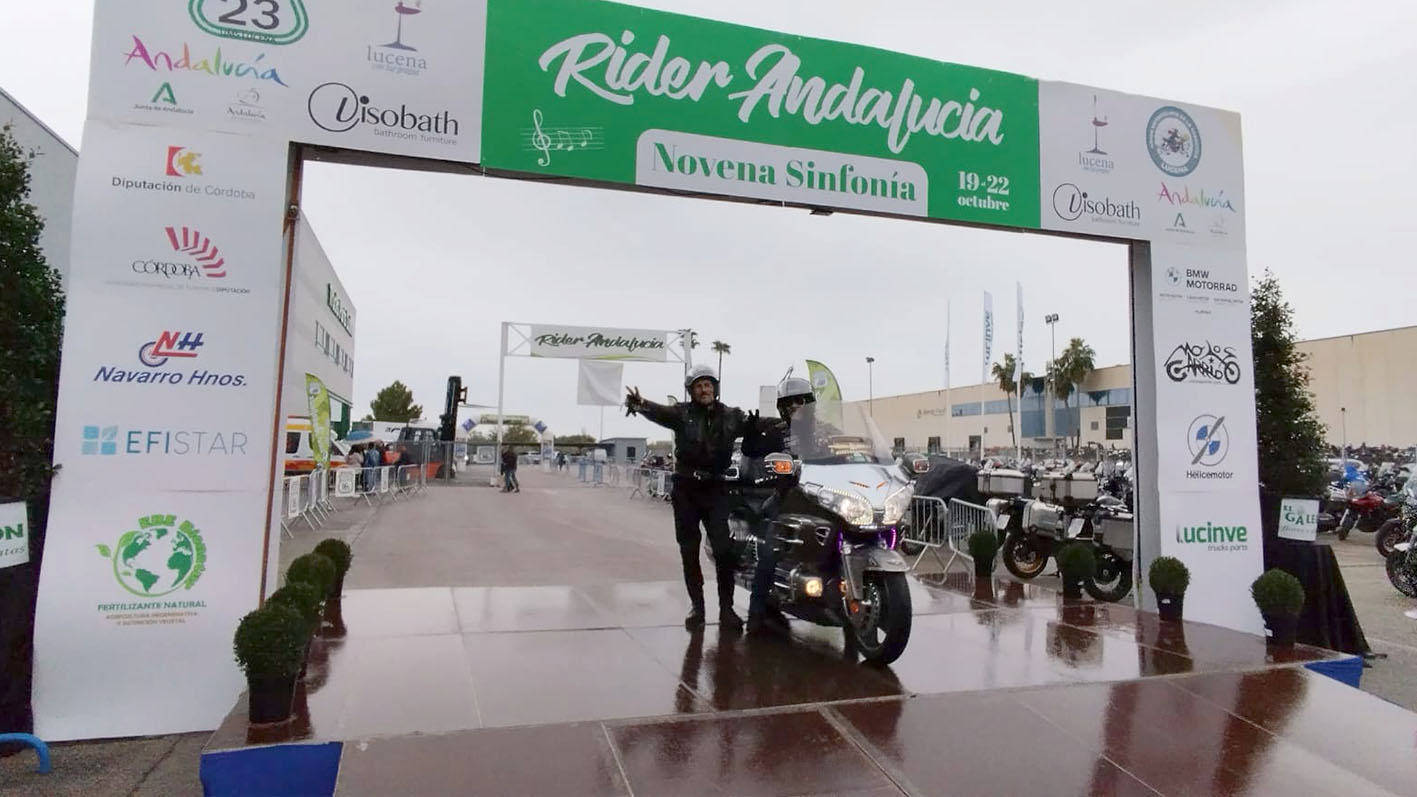 Llegada de los participantes en la Rider Andalucía 2023 a Lucena en Córdoba.